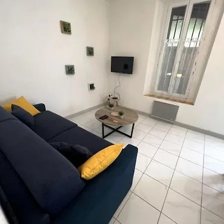 Le Jacques, Cosy, Central, Wifi 10 Mn Cite Medievale *